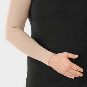 Juzo Expert Kompressionsarmstrumpf als flachgestrickte Kompression.