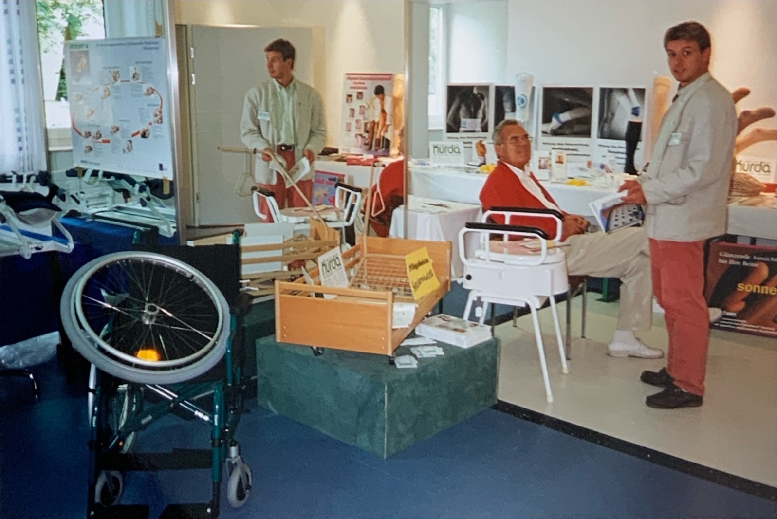 Impressionen 35 1998 Fotos AusstellungSt.ElisabethKrankenhaus02 1
